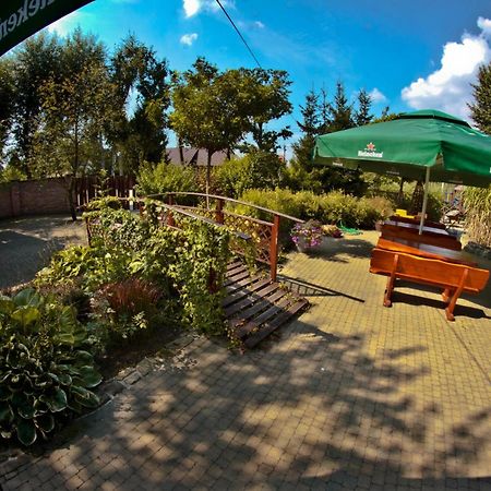 Dwa Bratanki Hotel Rzeszów Buitenkant foto