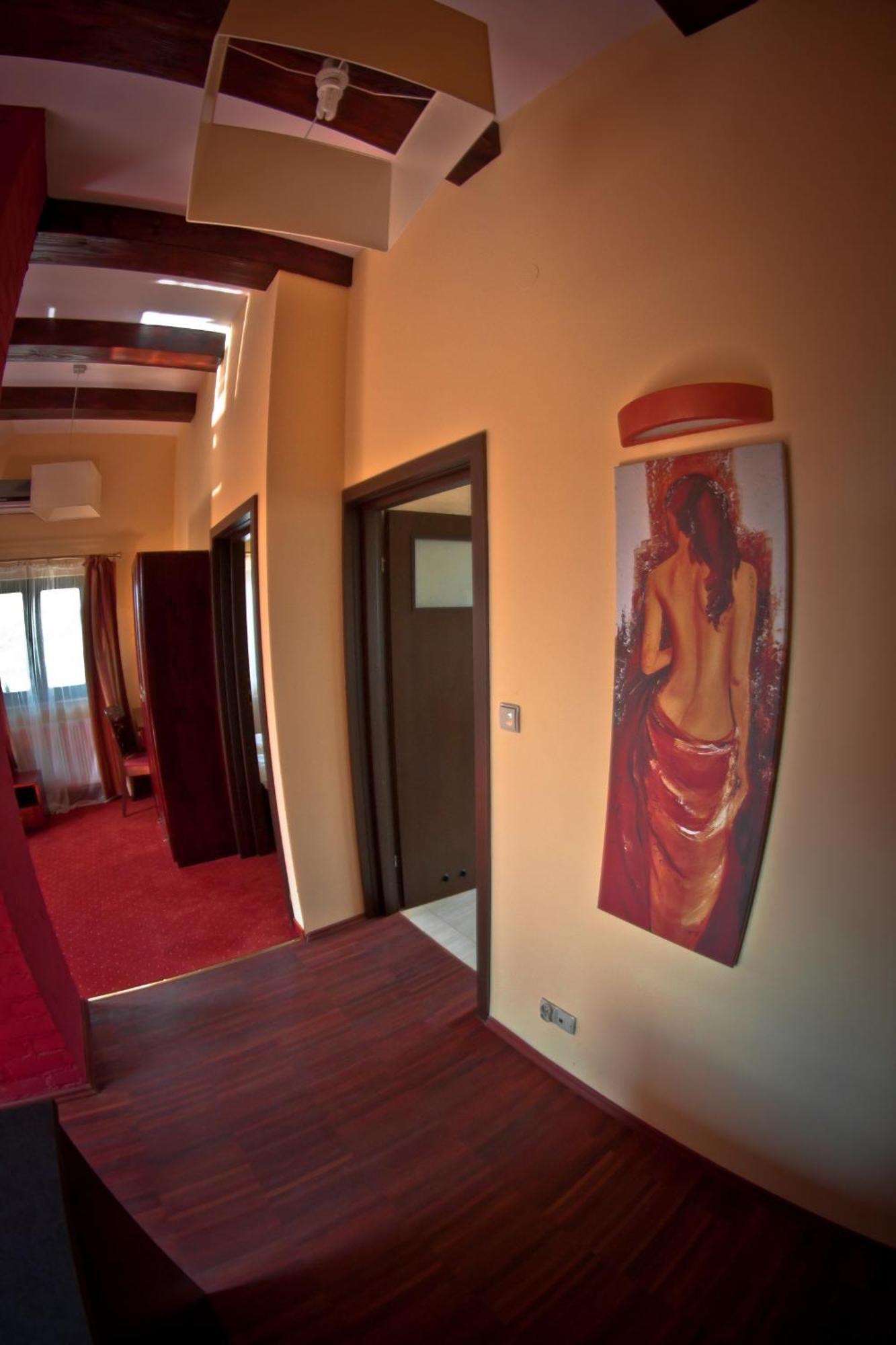 Dwa Bratanki Hotel Rzeszów Buitenkant foto